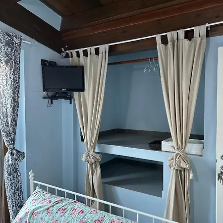 Bed and Breakfast Savoia 3*